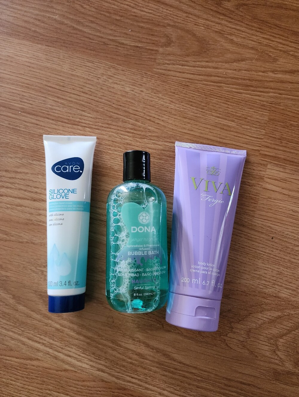 Avon Care Silicone Glove Hand Cream, Dona Bubble Bath, Viva Body Lotion Trio